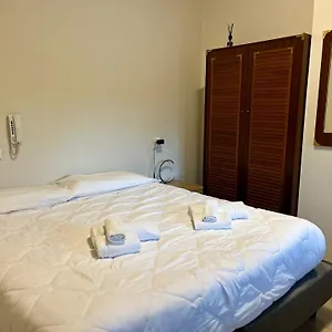 2* Szálloda Benaco Mavras